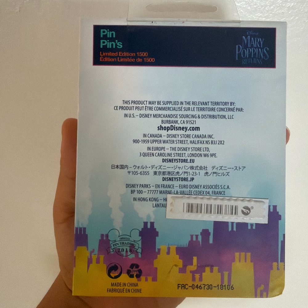 Disney Store Mary Poppins Returns Movie LE 1500 Jumbo Pin New - Picture 3 of 6